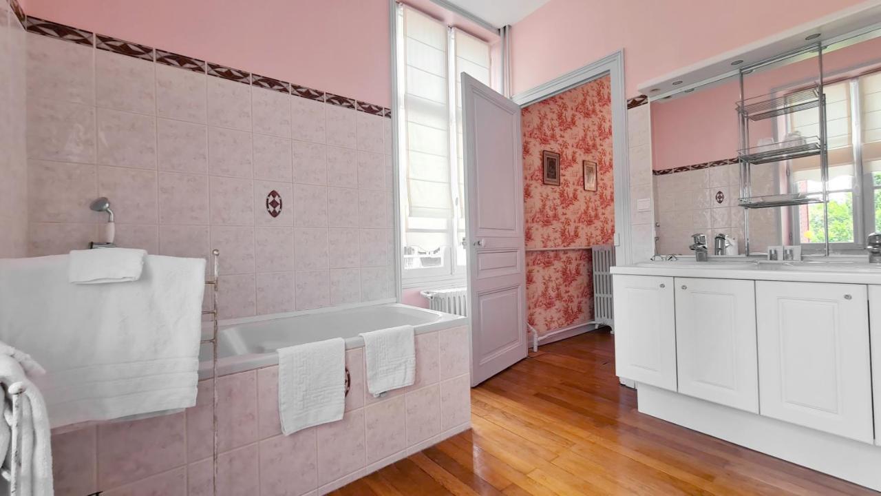 Bed and Breakfast Le Moulin De Francueil Exterior foto