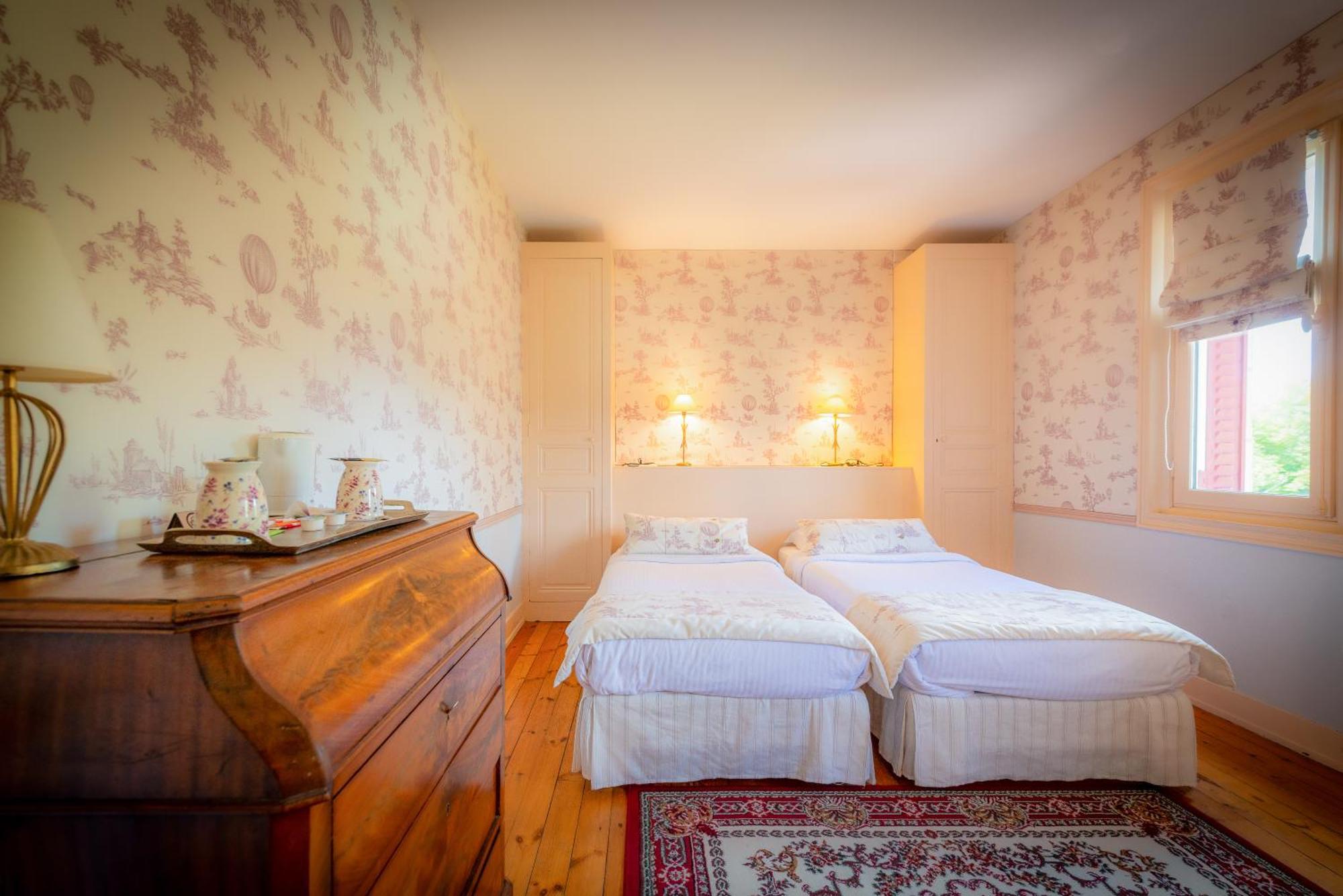 Bed and Breakfast Le Moulin De Francueil Exterior foto