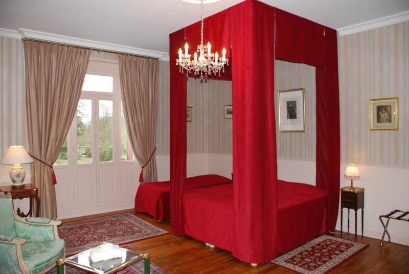 Bed and Breakfast Le Moulin De Francueil Exterior foto